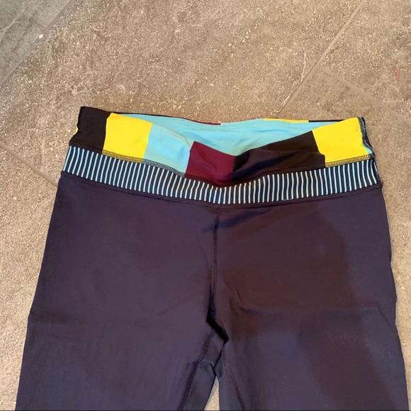 lululemon leggings - Picture 3 of 4